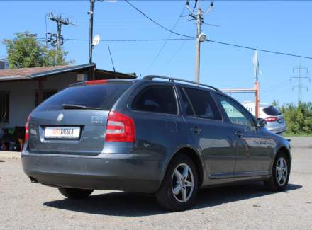 Škoda - Octavia