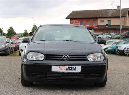 Volkswagen - Golf