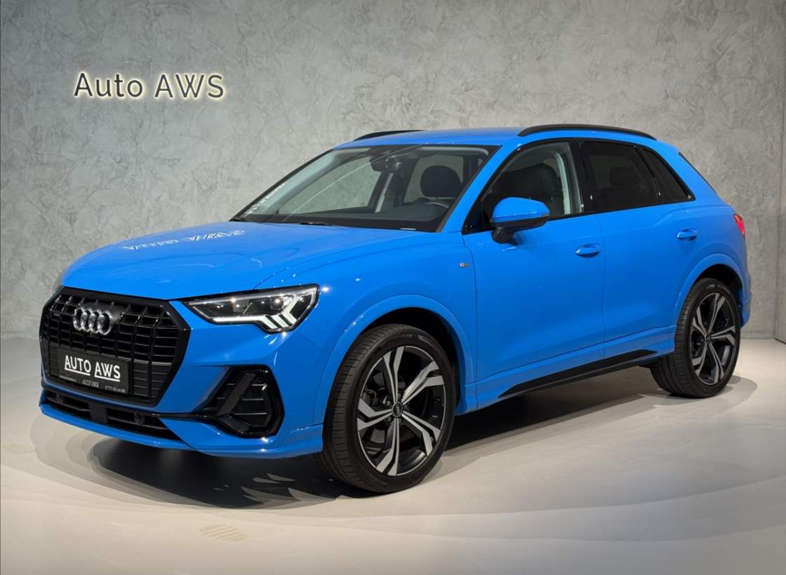 Audi - Q3