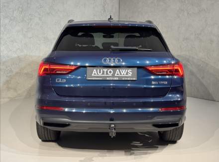 Audi - Q3