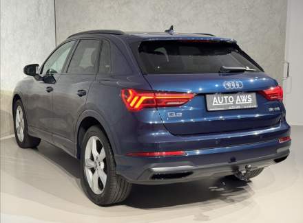 Audi - Q3