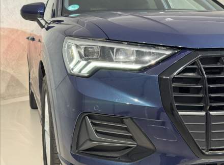 Audi - Q3