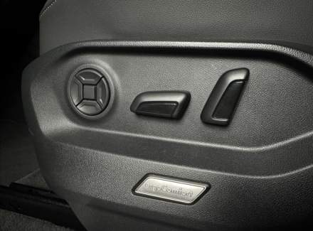 Volkswagen - Touareg