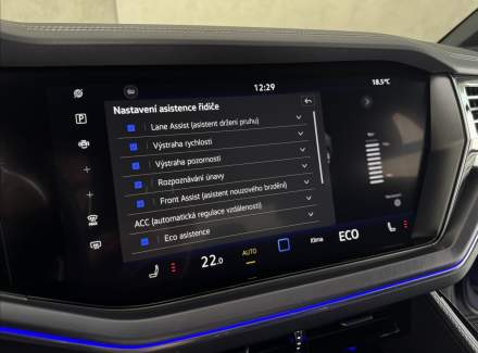 Volkswagen - Touareg