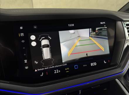 Volkswagen - Touareg