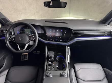 Volkswagen - Touareg