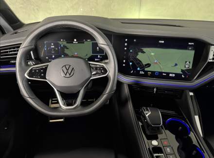 Volkswagen - Touareg