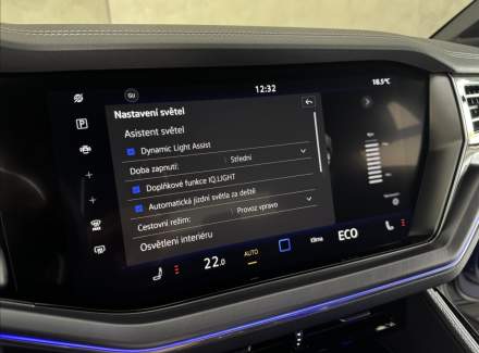 Volkswagen - Touareg