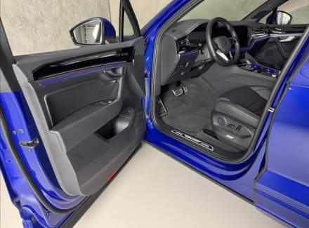 Volkswagen - Touareg