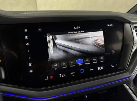 Volkswagen - Touareg