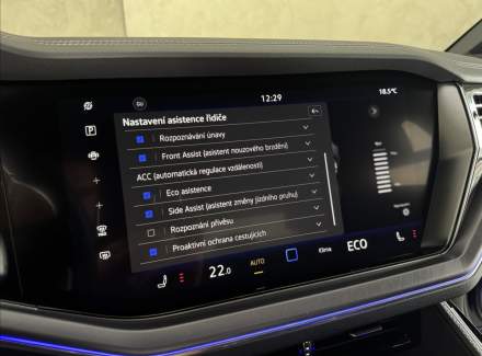 Volkswagen - Touareg