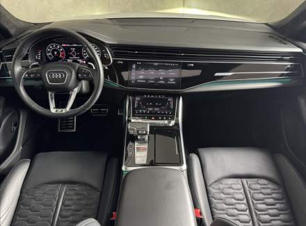 Audi - RS Q8