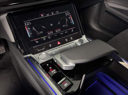 Audi - E-tron