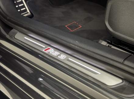 Audi - RS 3