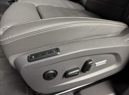 Volkswagen - Multivan