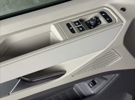 Volkswagen - Multivan