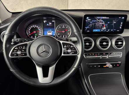 Mercedes-Benz - GLC