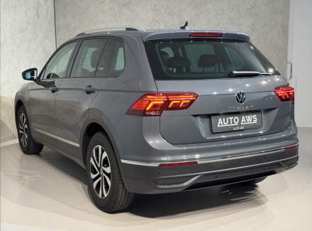 Volkswagen - Tiguan