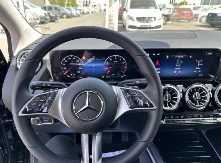 Mercedes-Benz - B-class