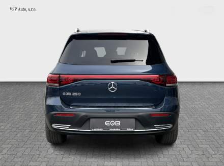 Mercedes-Benz - EQB