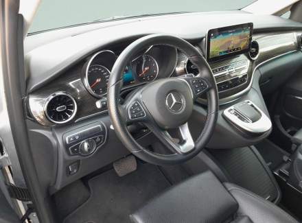 Mercedes-Benz - V-class