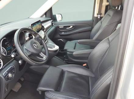 Mercedes-Benz - V-class