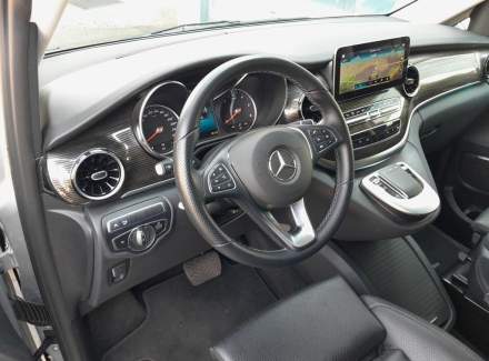 Mercedes-Benz - V-class