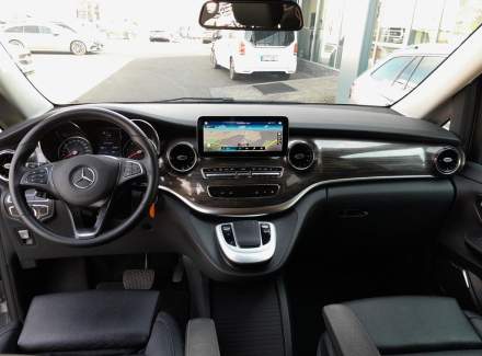 Mercedes-Benz - V-class