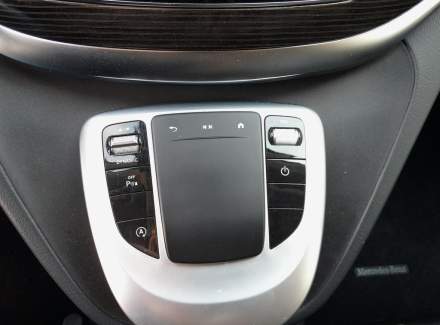 Mercedes-Benz - V-class