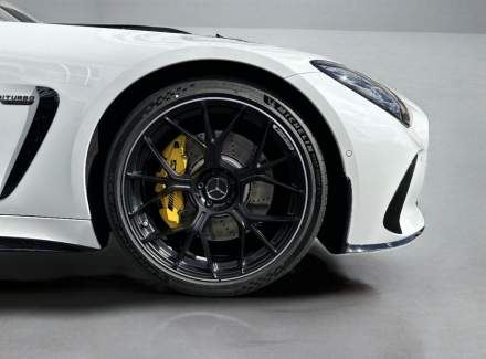 Mercedes-Benz - AMG GT