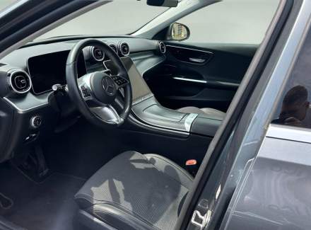Mercedes-Benz - C-class