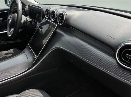 Mercedes-Benz - C-class