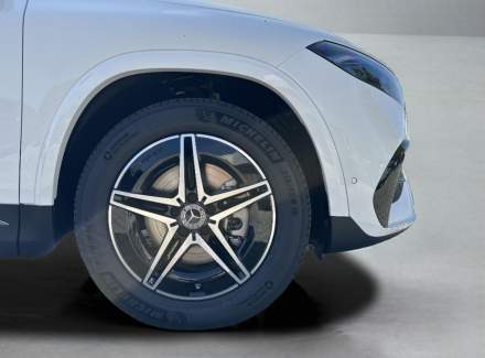 Mercedes-Benz - EQA