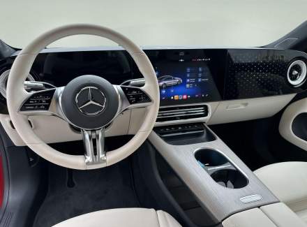 Mercedes-Benz - CLA