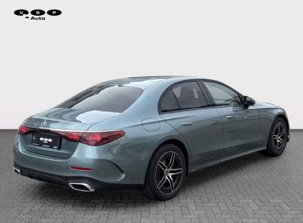 Mercedes-Benz - E-class