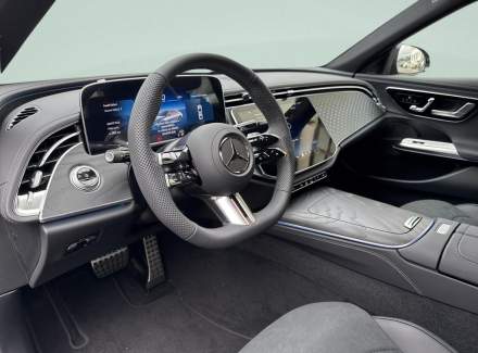 Mercedes-Benz - E-class