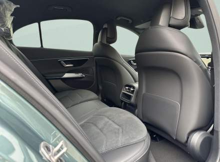 Mercedes-Benz - E-class