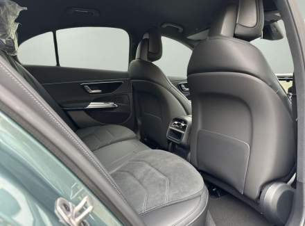 Mercedes-Benz - E-class