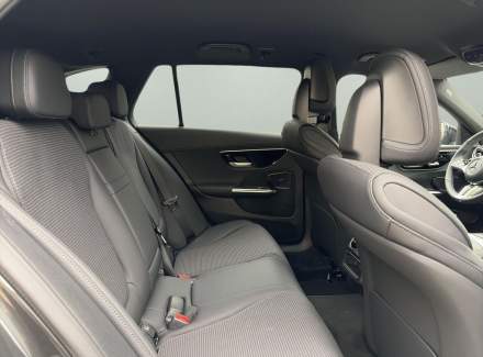 Mercedes-Benz - C-class