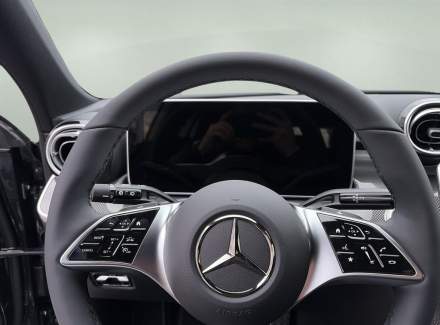 Mercedes-Benz - C-class