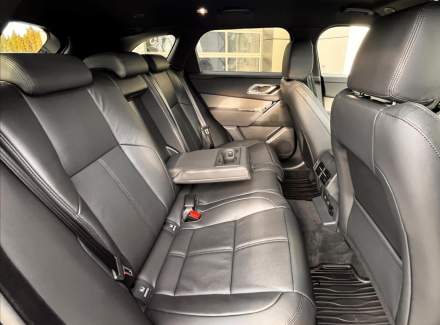 Land Rover - Range Rover Velar