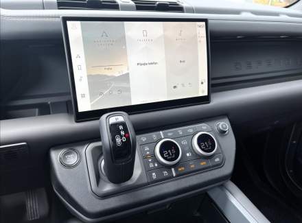 Land Rover - Defender