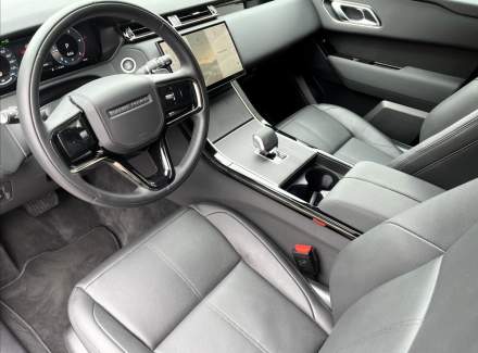 Land Rover - Range Rover Velar