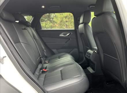 Land Rover - Range Rover Velar
