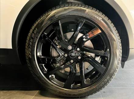 Land Rover - Discovery