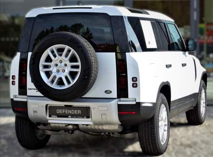 Land Rover - Defender
