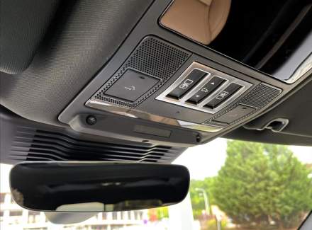 Land Rover - Discovery