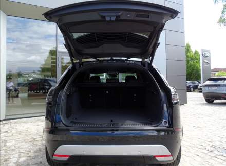 Land Rover - Range Rover Velar