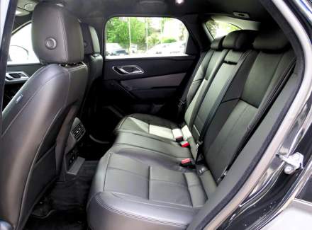 Land Rover - Range Rover Velar