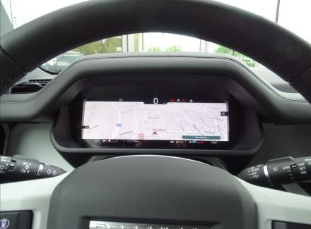 Land Rover - Defender